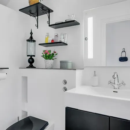 Amazing In With Kitchen Feriehus